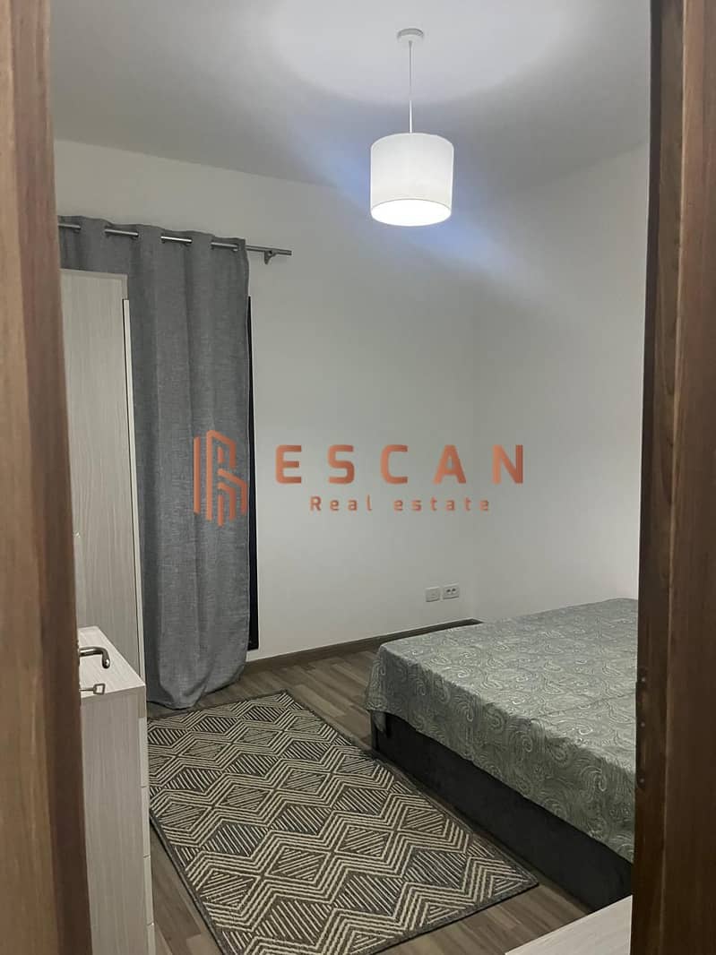 5 U637898 (13). jpeg