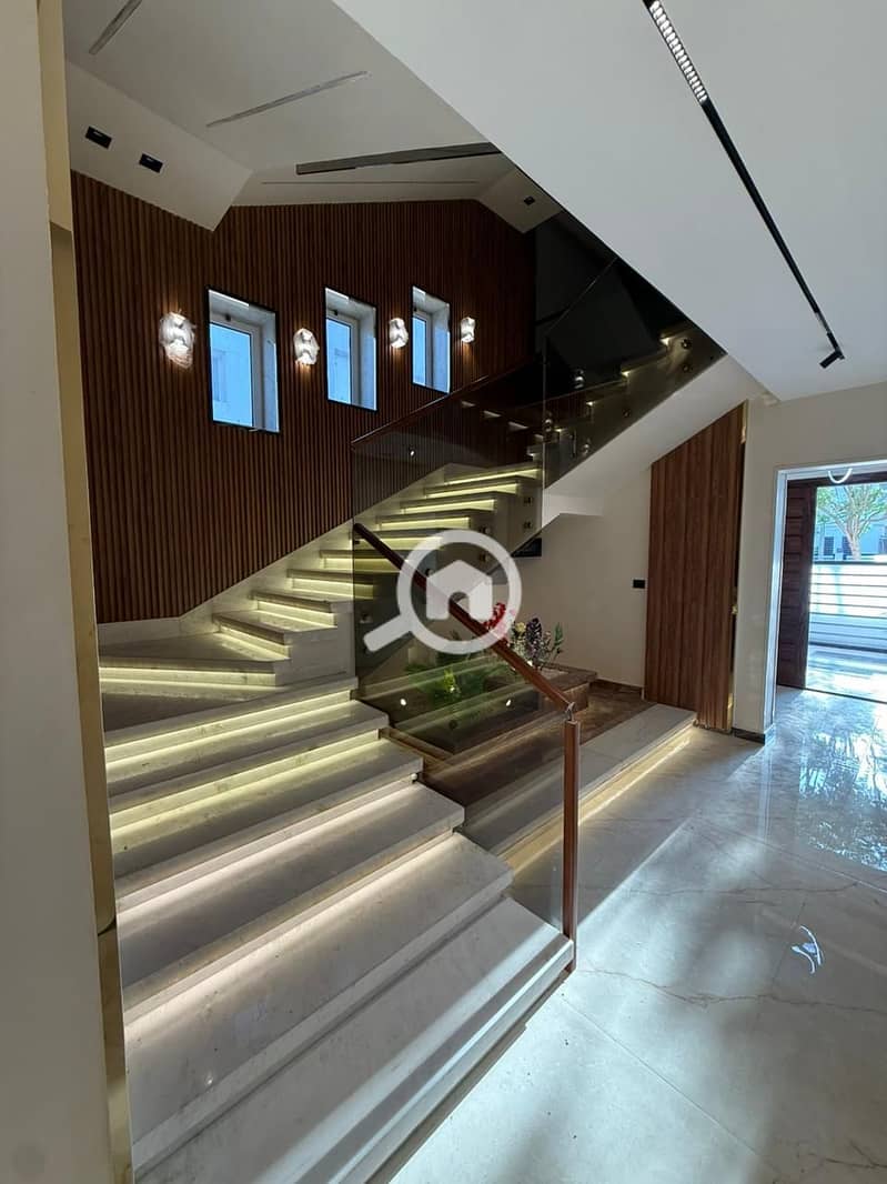 3 WhatsApp Image 2025-11-12 at 1.55. 39 PM. jpeg