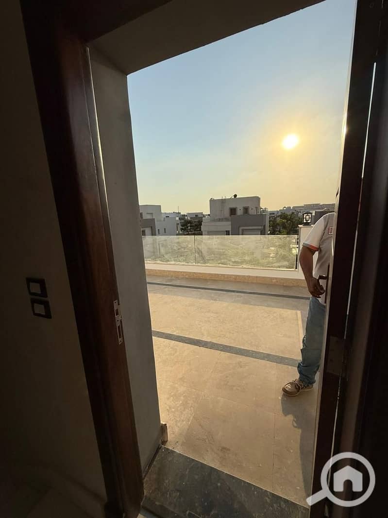 17 WhatsApp Image 2025-11-12 at 1.55. 42 PM (1). jpeg