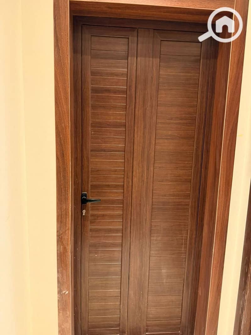 19 WhatsApp Image 2025-11-12 at 1.55. 43 PM (1). jpeg