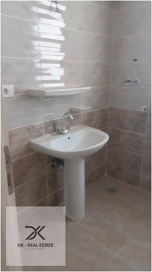 10 WhatsApp Image 2025-12-10 at 2.56. 31 PM (1). jpeg