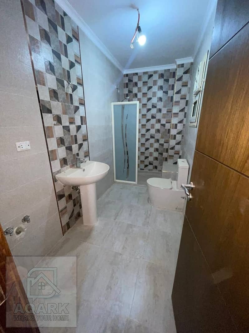 6 92b8a0d2-c0ca-4634-823a-3282b56b189c. jpg