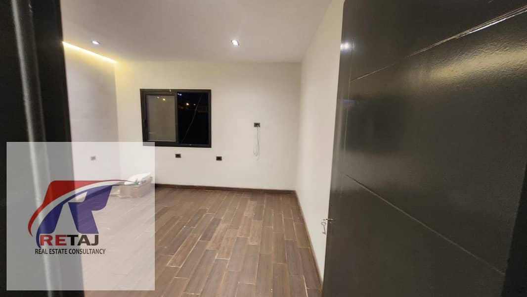 6 WhatsApp Image 2025-12-11 at 10.17. 43 AM (2). jpeg