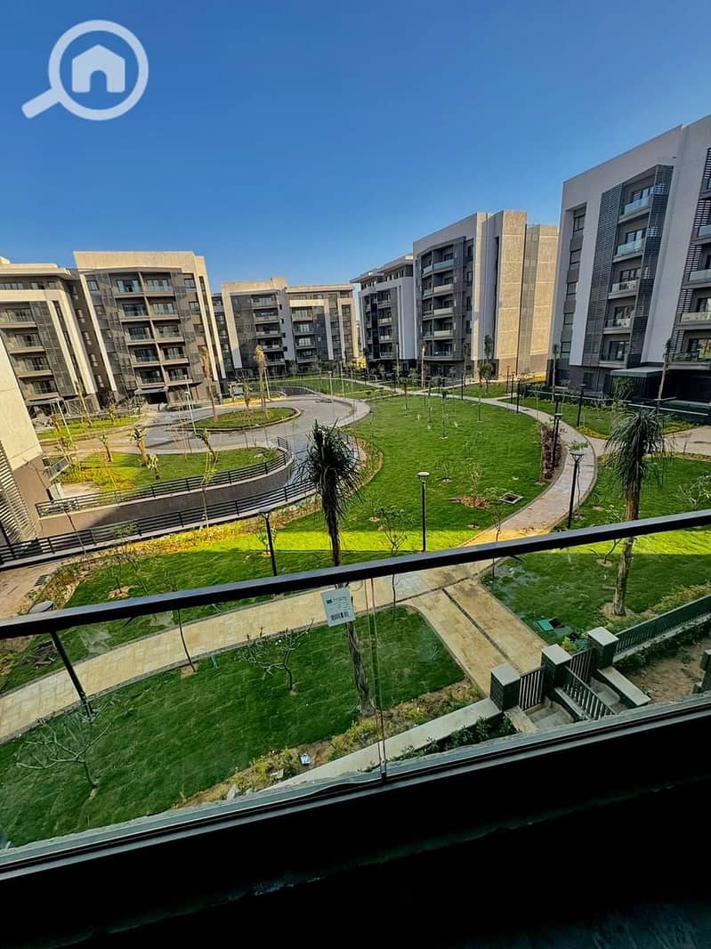 2 285d5bb1-7eed-4988-9edb-3e656a1cca54. jpeg