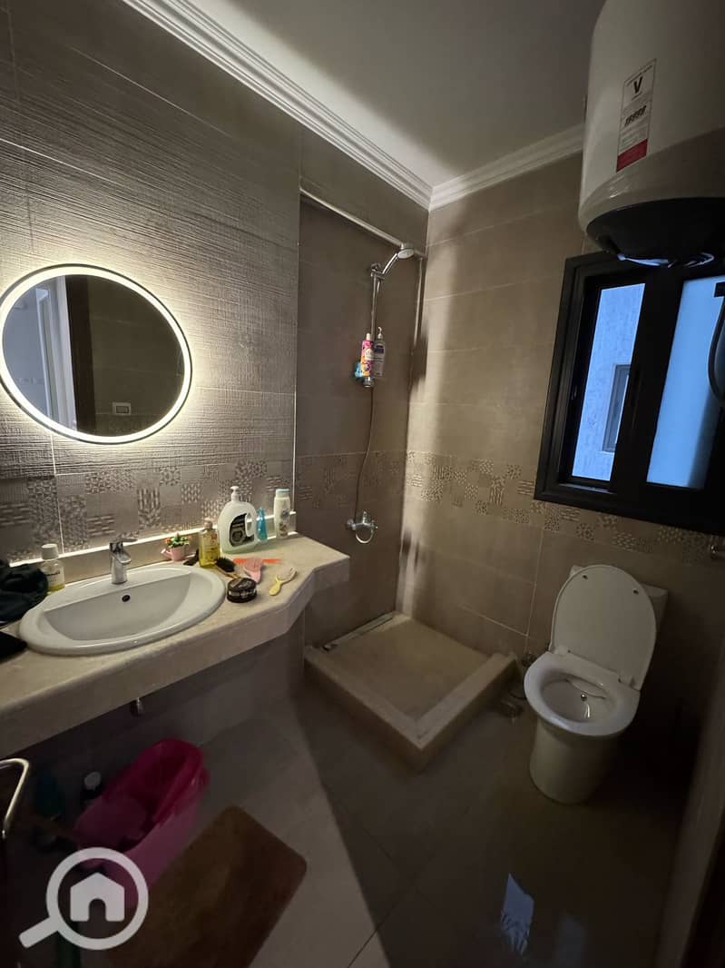 5 058a87b3-125b-452f-b7ca-c8bd36e60ee4. jpeg