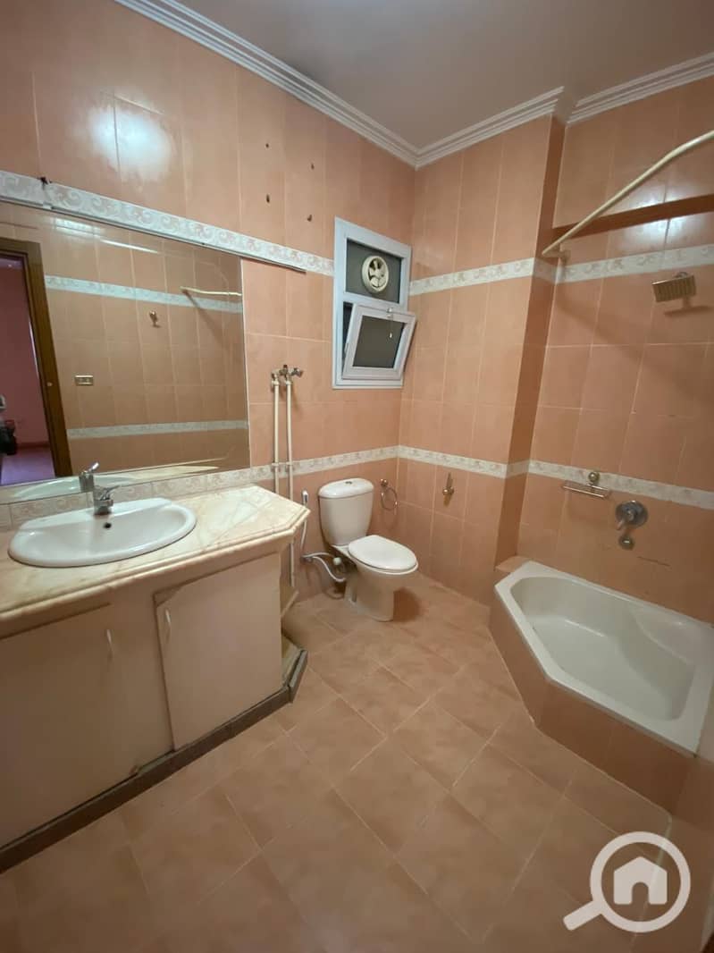 6 WhatsApp Image 2025-12-13 at 14.01. 25. jpeg