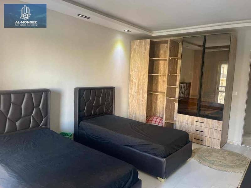 8 11591ff0-a802-40cc-b739-13b9ed675ca6. jpg