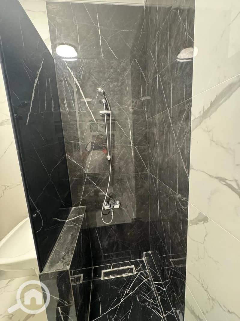 5 WhatsApp Image 2025-12-08 at 4.29. 21 PM. jpeg