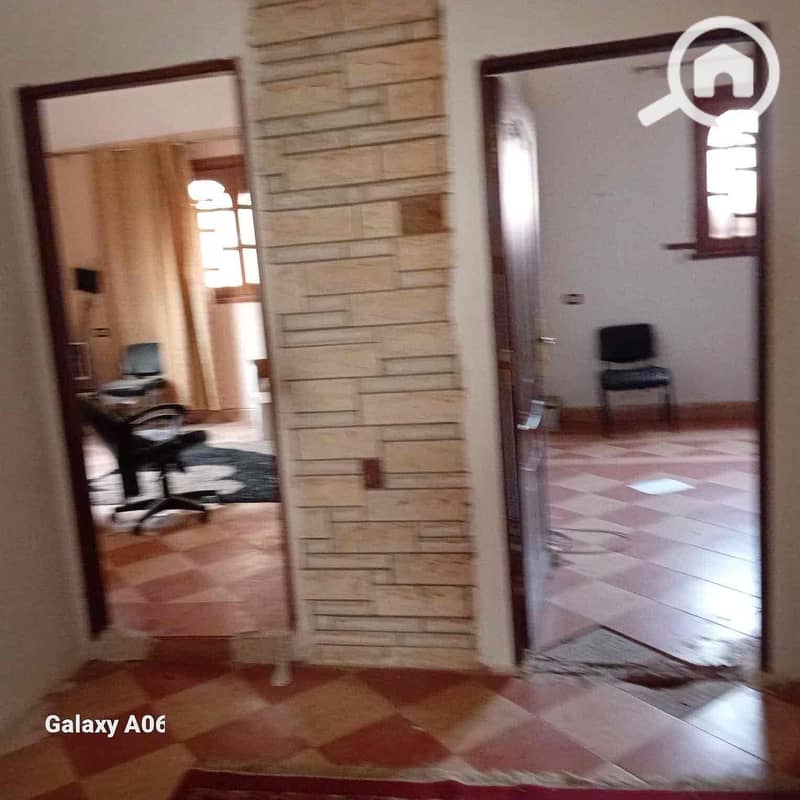 9 15bf2d58-6a4a-4540-8b28-3a1fcbcc56df. jpg