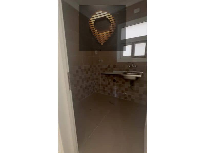 8 WhatsApp Image 2025-01-02 at 15.39. 38_5fc2df9a. jpg