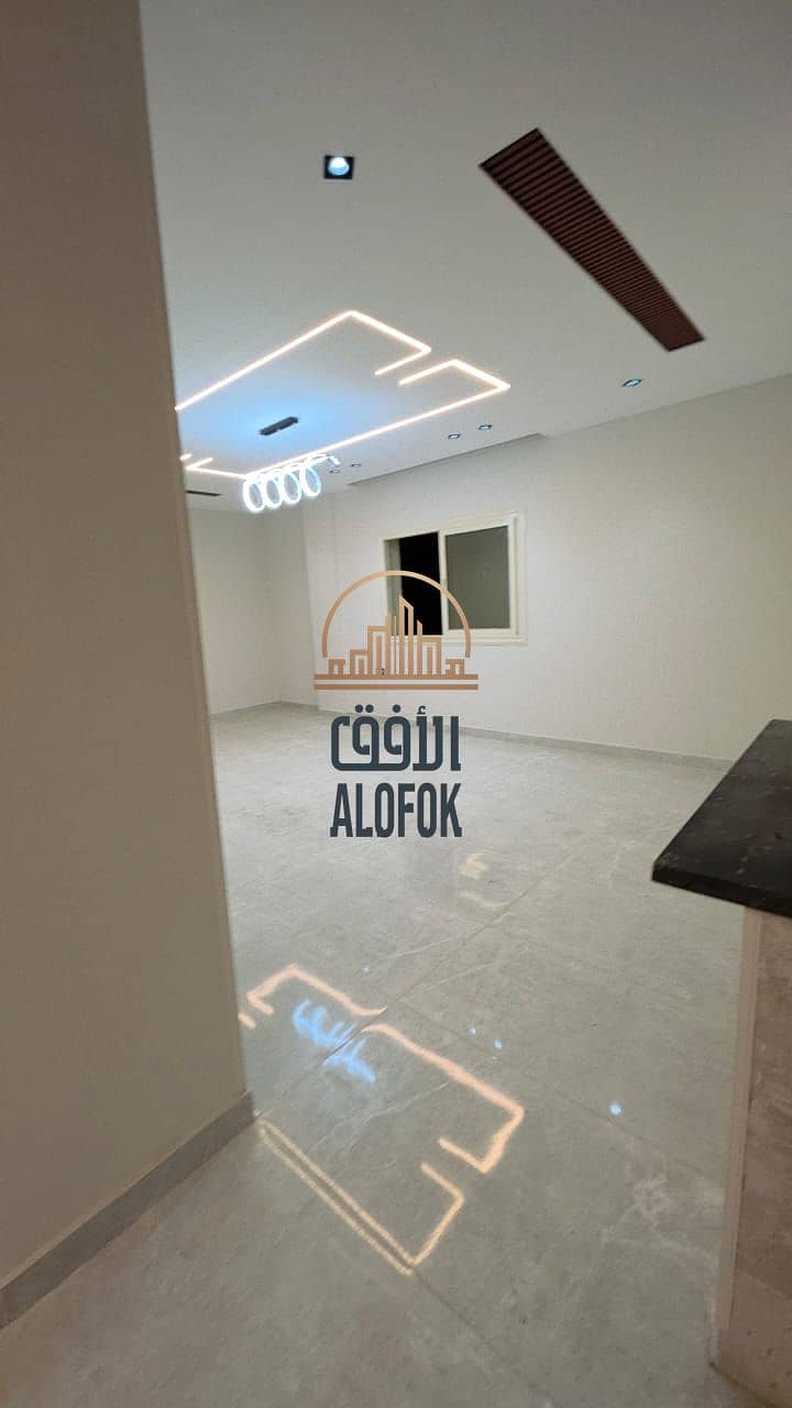 24 WhatsApp Image 2025-12-13 at 2.01. 04 PM (2). jpeg