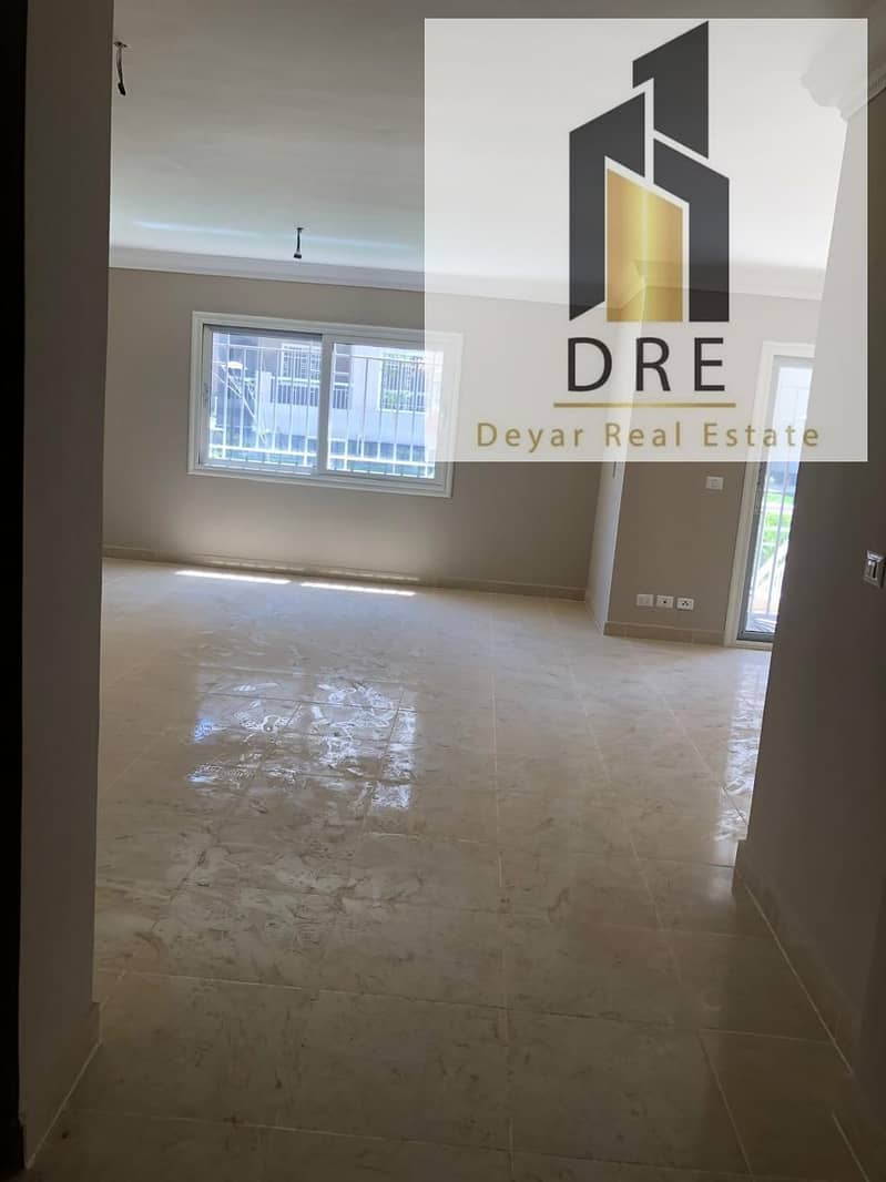 3 3bcbd0d2-5a9c-4f72-80c2-a08568443453. jpg