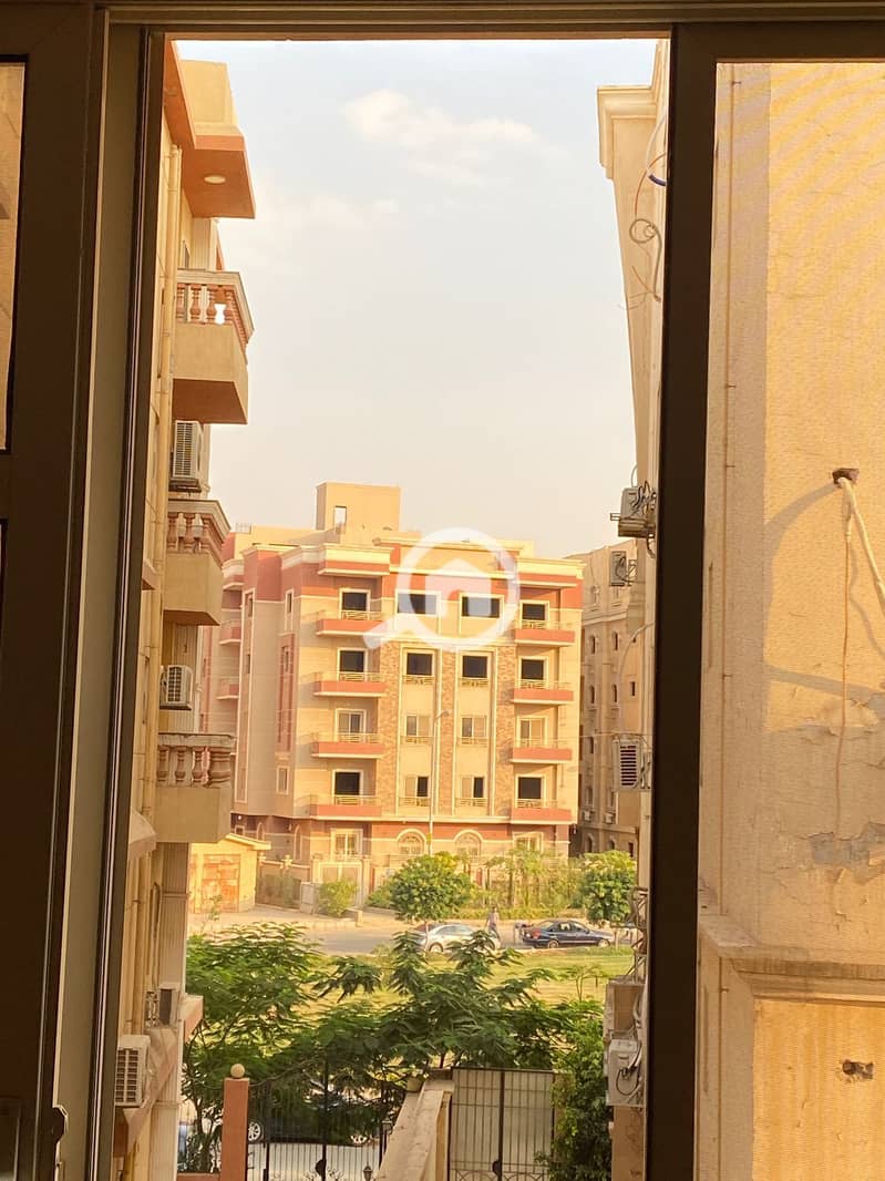 2 ff9a4a7a-fab2-47d6-bb91-926fd99ff26a. jpeg