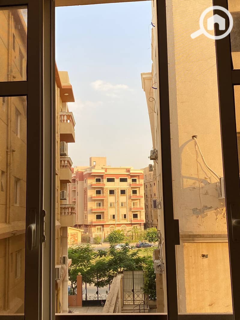 3 79fa50f5-804e-495f-a32c-2643470b6113. jpeg