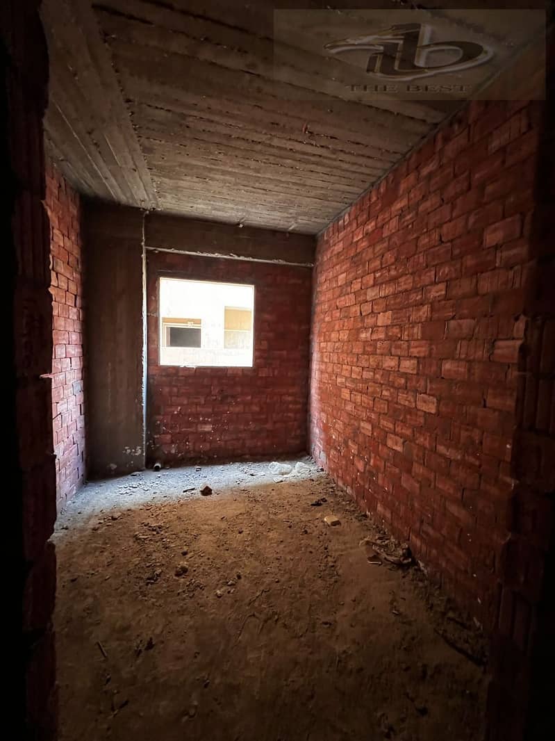 6 WhatsApp Image 2025-12-13 at 2.15. 16 PM (2). jpeg