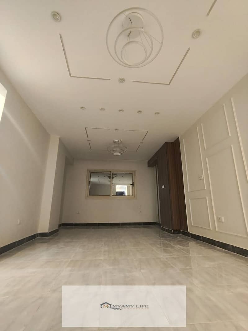 2 WhatsApp Image 2025-10-01 at 5.28. 06 PM (1). jpeg