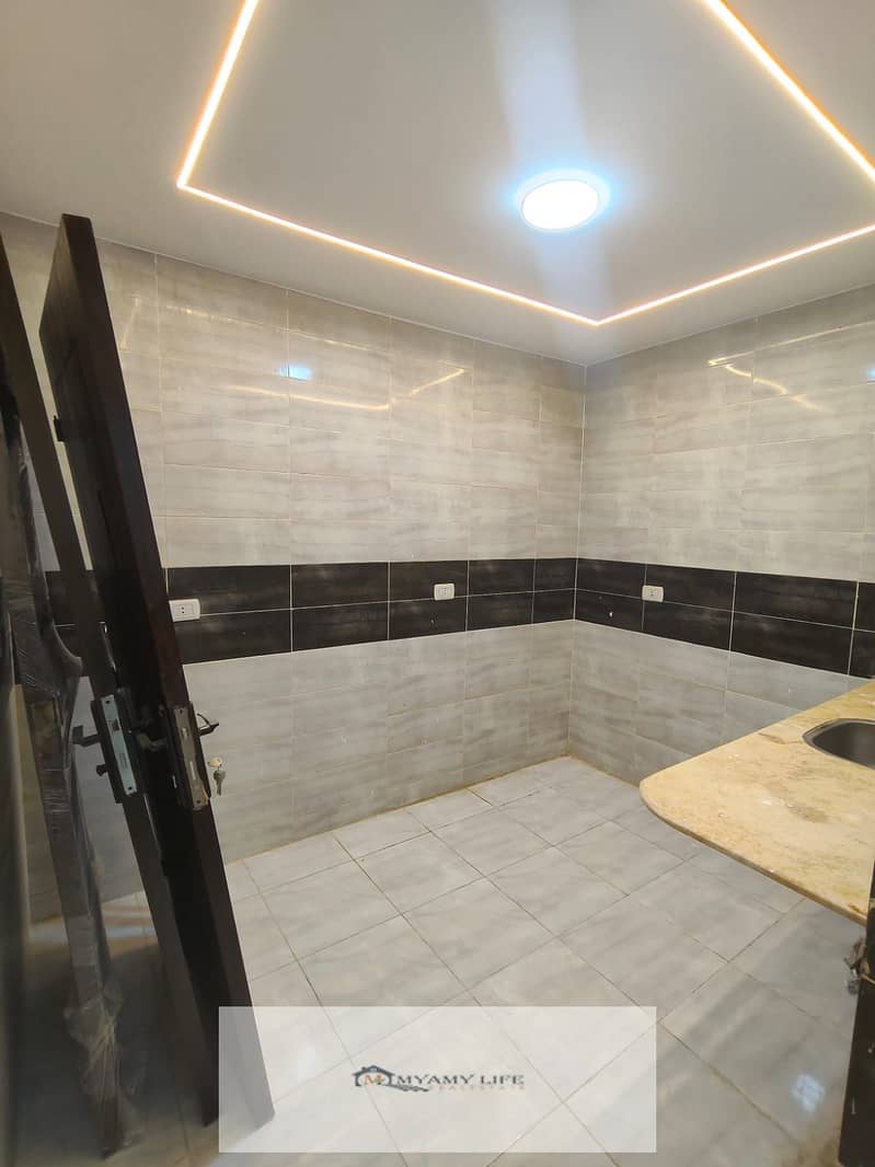 8 WhatsApp Image 2025-10-01 at 5.28. 08 PM (1). jpeg