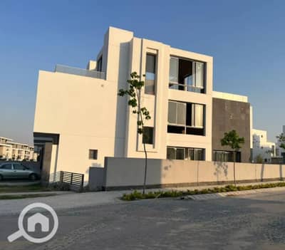 تاون هاوس 5 غرف نوم للايجار في 6 أكتوبر، الجيزة - WhatsApp Image 2025-12-13 at 2.27. 35 PM (1). jpeg