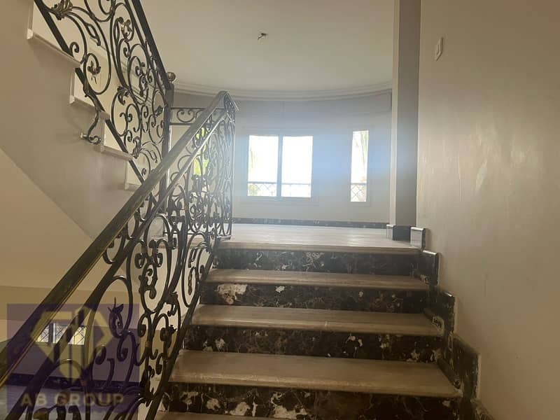 6 06181da5-74ce-4bd1-aa42-d6e07e789e06. jpg