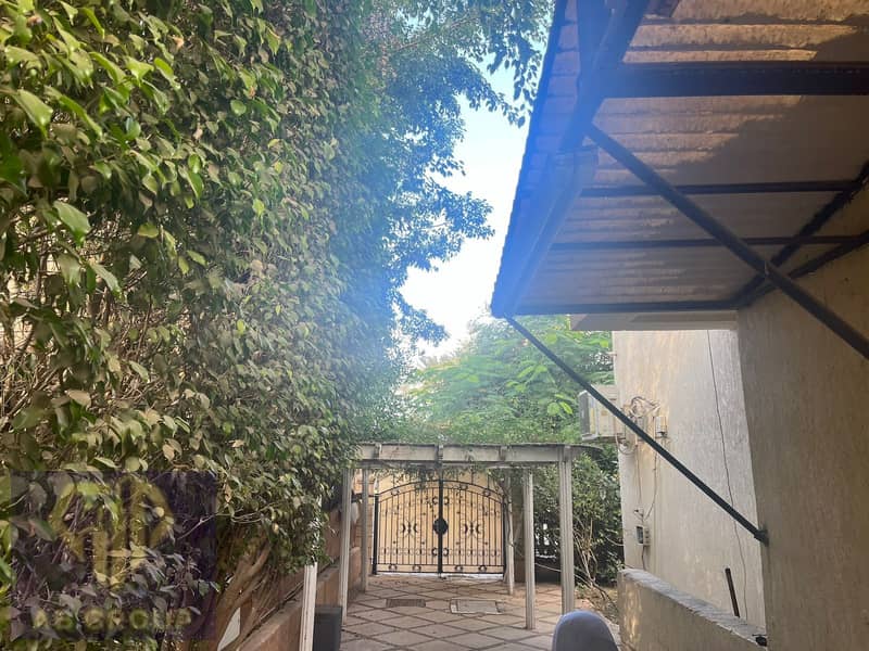 19 3ef2efe1-8865-49b7-bd18-41c8627b9f34. jpg