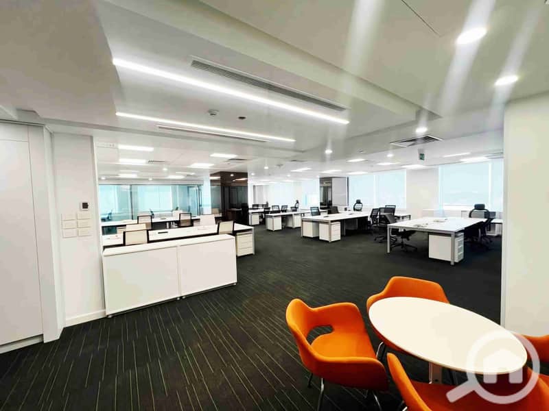 2 FB_IMG_1762195189909. jpg