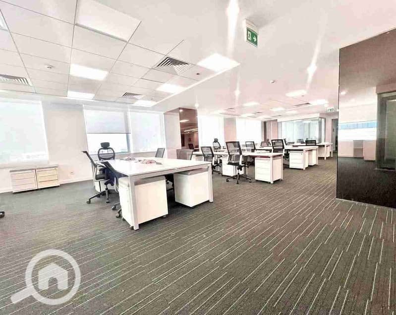 6 FB_IMG_1762190434572. jpg