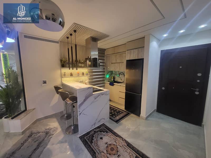 11 fe2a8735-3d83-4559-85f1-6cff70826156. jpg