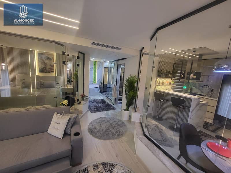 14 04c70c3c-2483-4957-a682-ef6e6a73b2fe. jpg