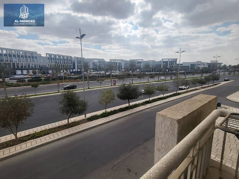 24 52b5996a-a550-4df2-a337-4971a58668dd. jpg