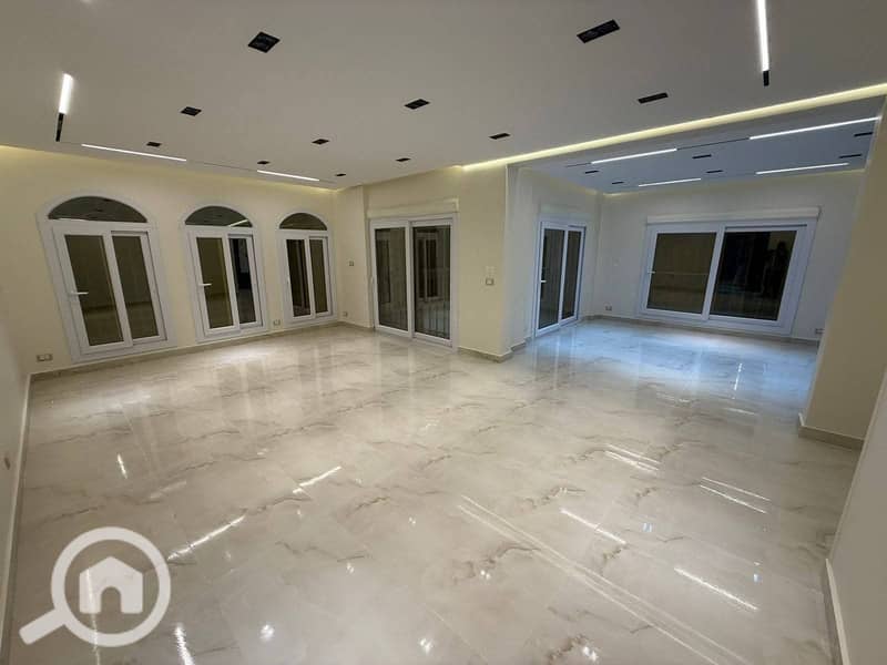 2 FB_IMG_1764680349086. jpg