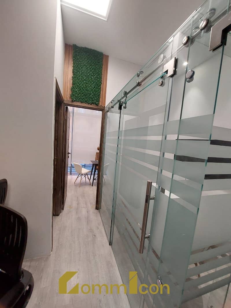 6 WhatsApp Image 2025-12-13 at 14.23. 35_a07a1a98. jpg