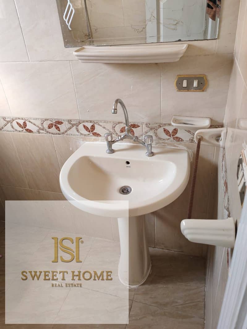 13 WhatsApp Image 2025-12-13 at 14.38. 38 (1). jpeg