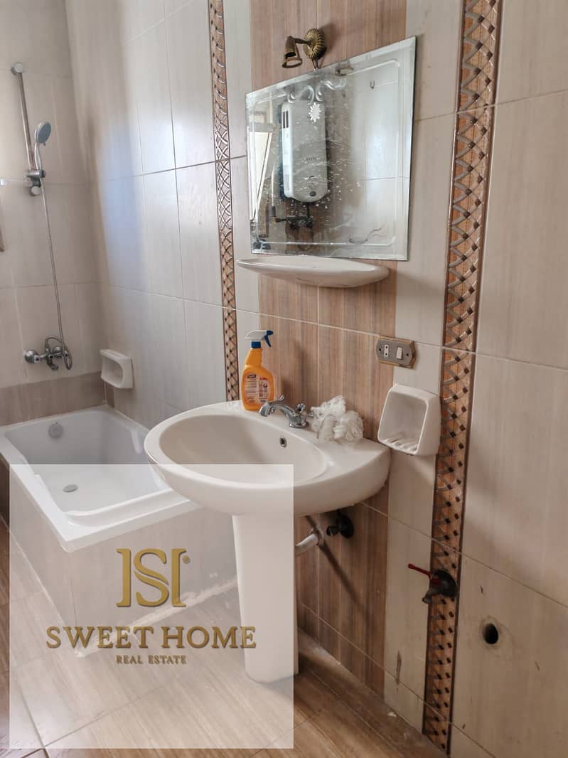 19 WhatsApp Image 2025-12-13 at 14.38. 40 (1). jpeg