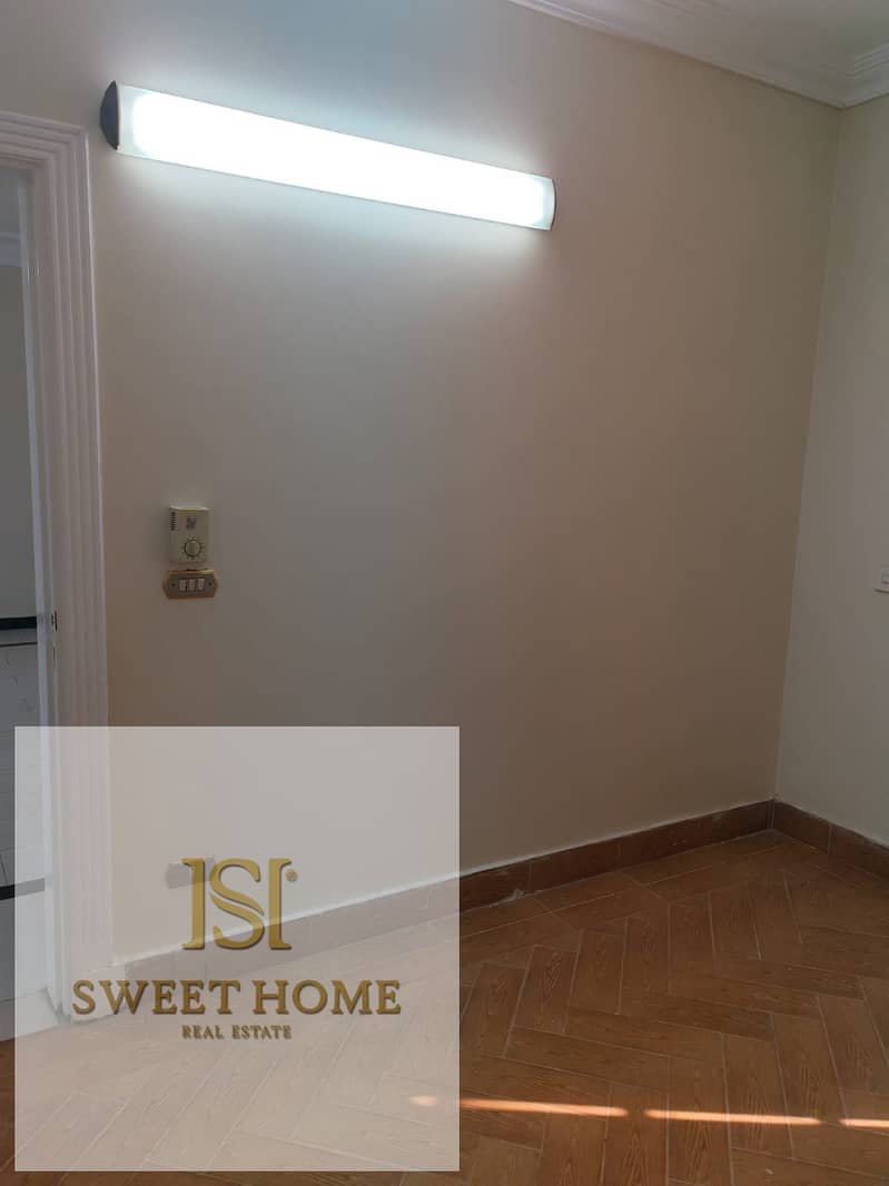 22 WhatsApp Image 2025-12-13 at 14.38. 40 (4). jpeg