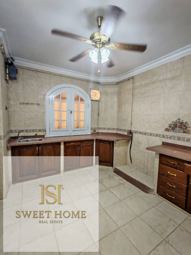 27 WhatsApp Image 2025-12-13 at 14.38. 41 (4). jpeg