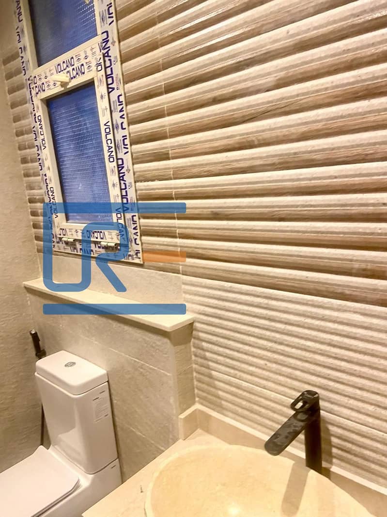 5 WhatsApp Image 2025-12-13 at 2.32. 42 PM (3). jpeg