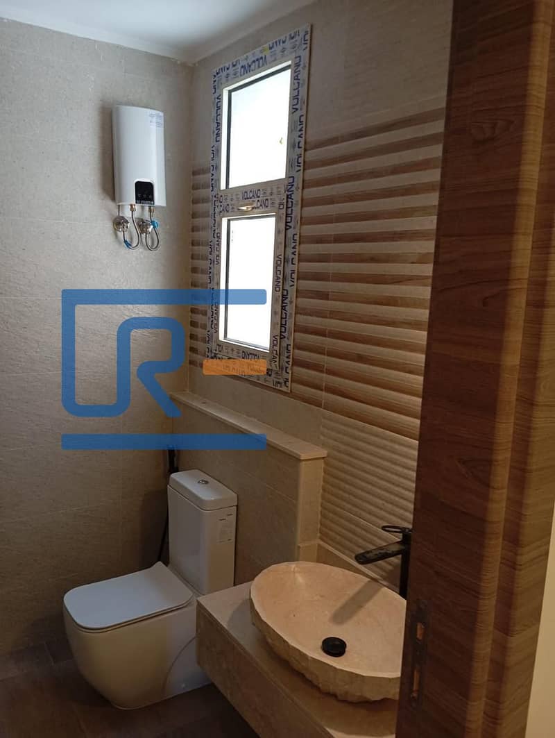 25 WhatsApp Image 2025-12-13 at 2.33. 02 PM (1). jpeg