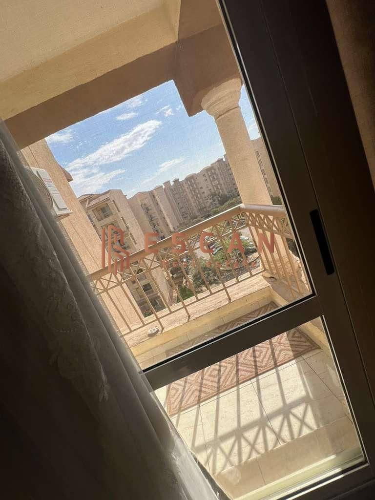 8 984b48f3-ac48-4693-bfed-08f371f2ff63. jpeg