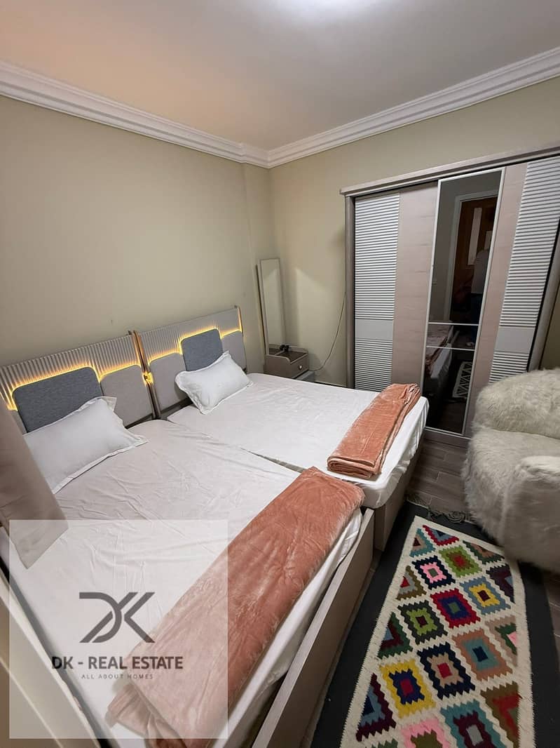 10 WhatsApp Image 2025-09-06 at 3.15. 40 PM. jpeg