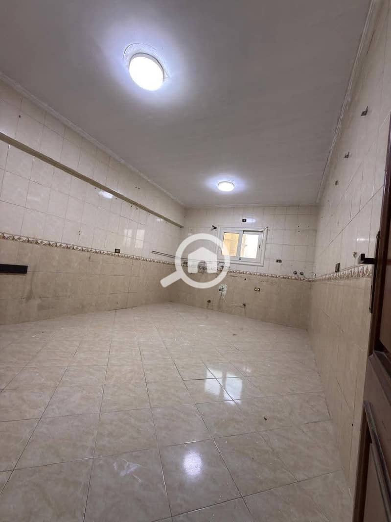 8 FB_IMG_1764784818651. jpg