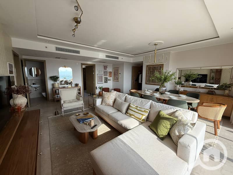 10 WhatsApp Image 2025-12-13 at 14.52. 11 (1). jpeg