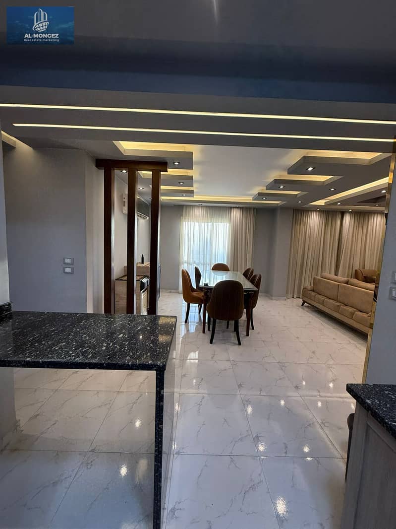 6 5df24ba9-1647-42de-bc28-9f989fd94c8a. jpg