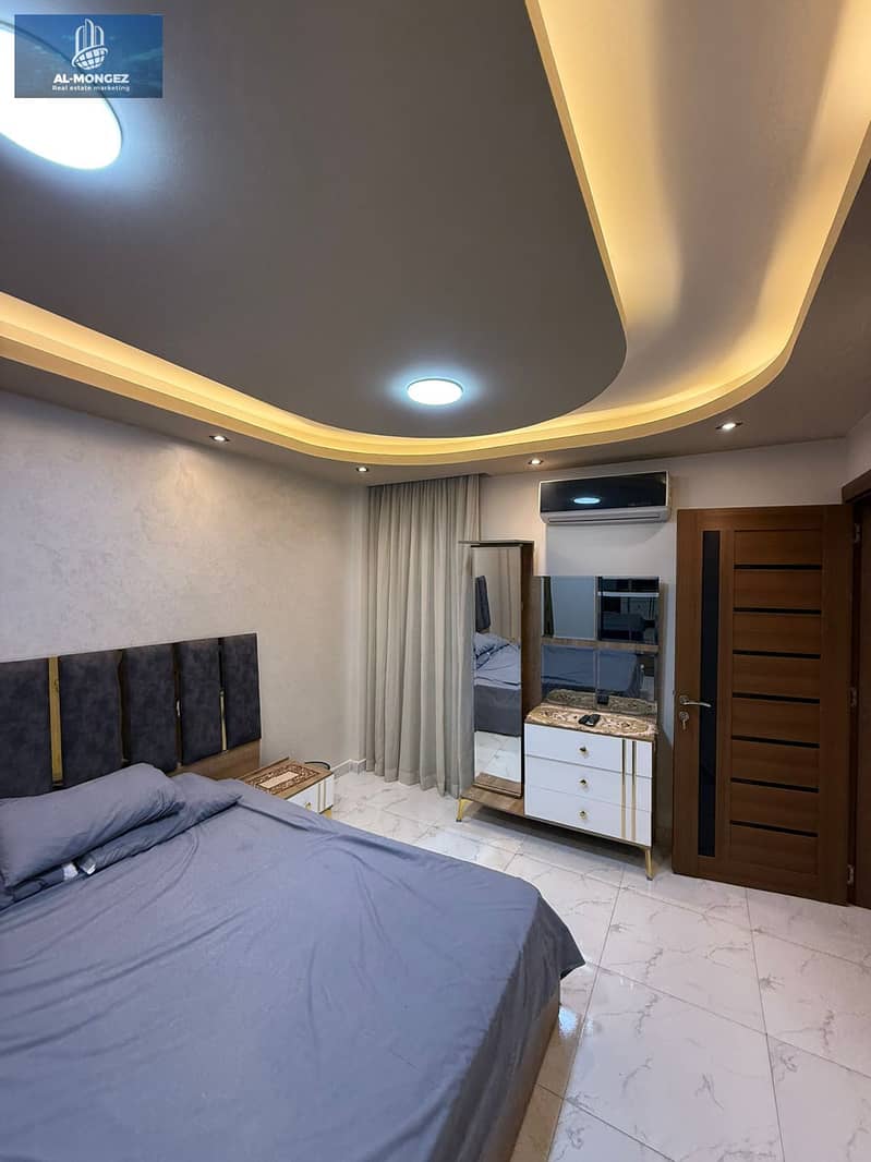 14 e791e1ff-4928-4570-b5d3-c53f471b850d. jpg