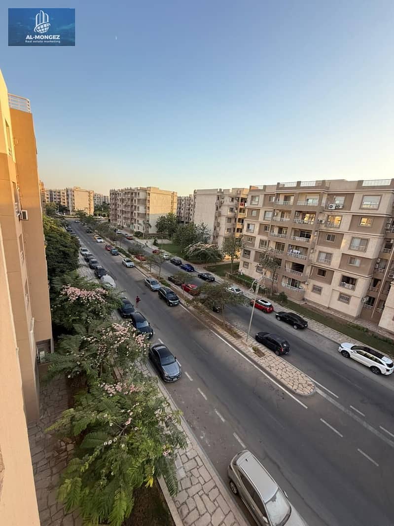 30 717d1973-657d-42dd-9fe5-b7a6684db8fc. jpg