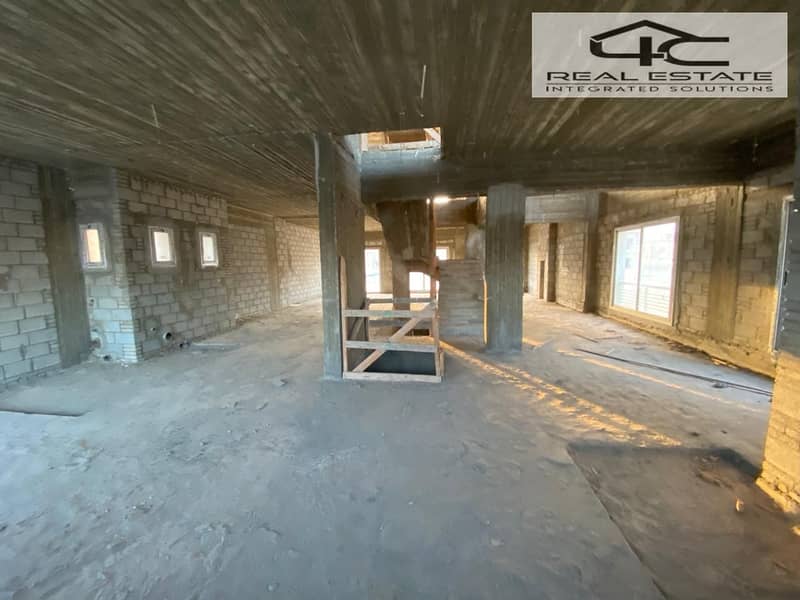 8 WhatsApp Image 2025-12-13 at 12.55. 27 (1). jpeg