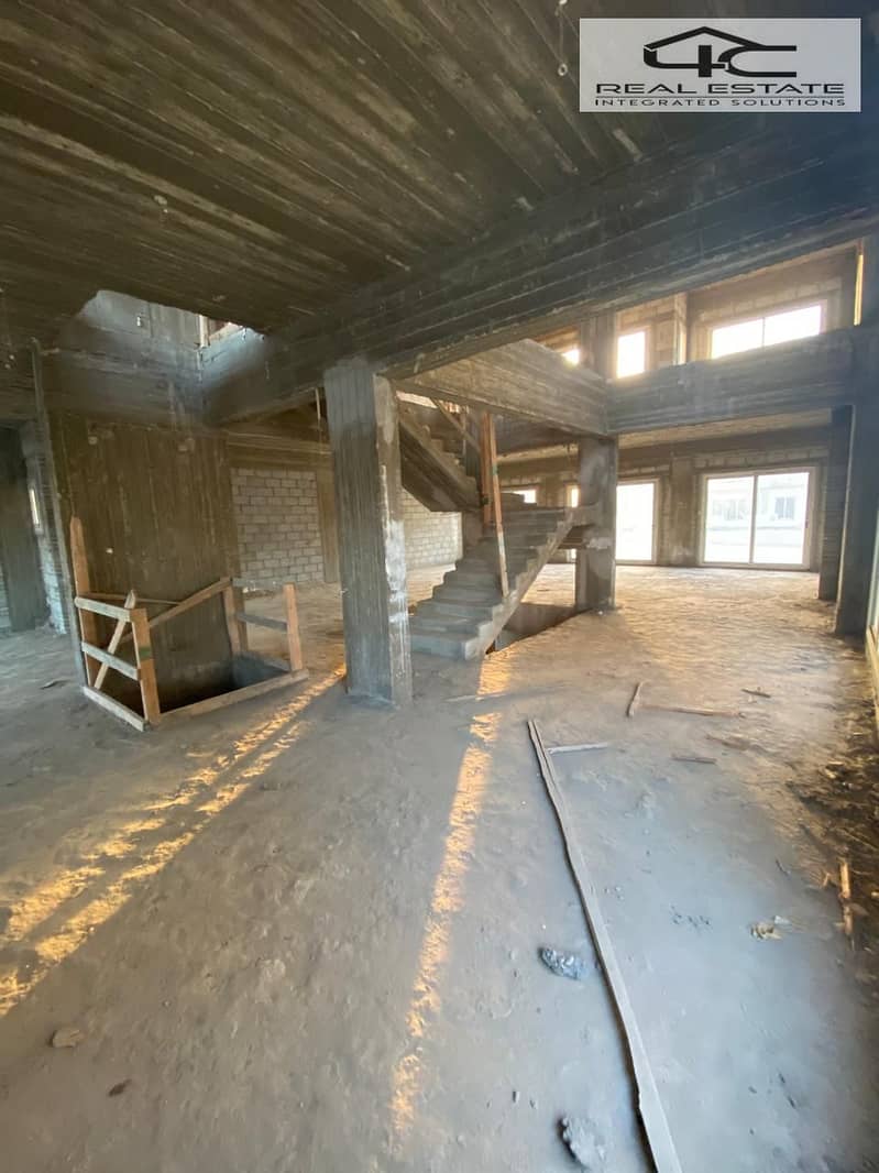 9 WhatsApp Image 2025-12-13 at 12.55. 27 (2). jpeg