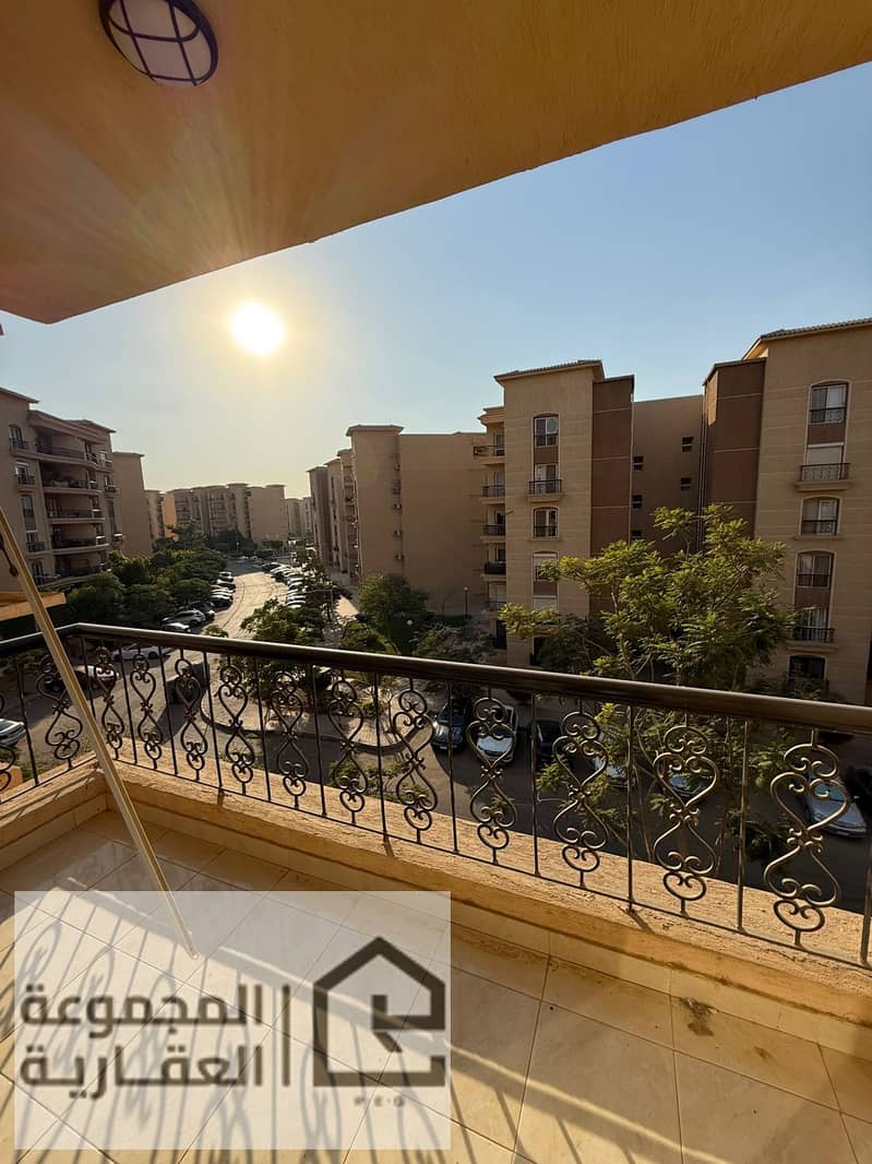 2 12933482-46f3-465b-8d3b-4a4f3e69c8ec. jpg