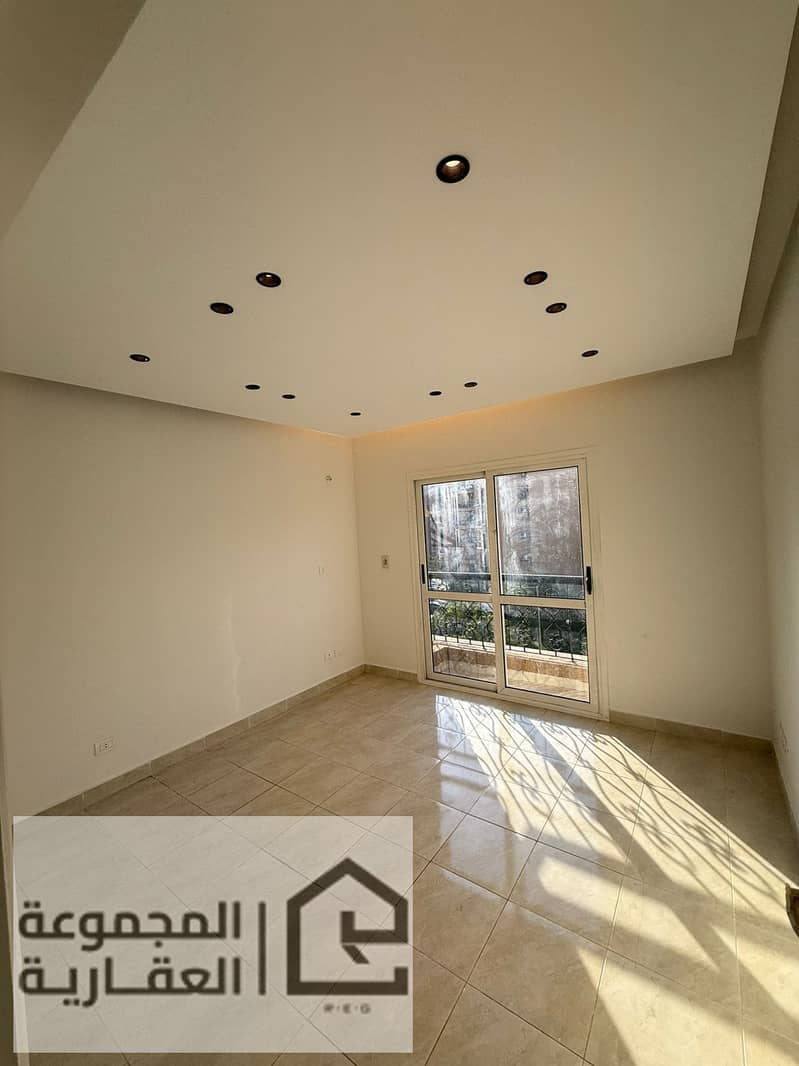 8 06bd637b-ed9a-4054-8233-5ad3d9874f28. jpg