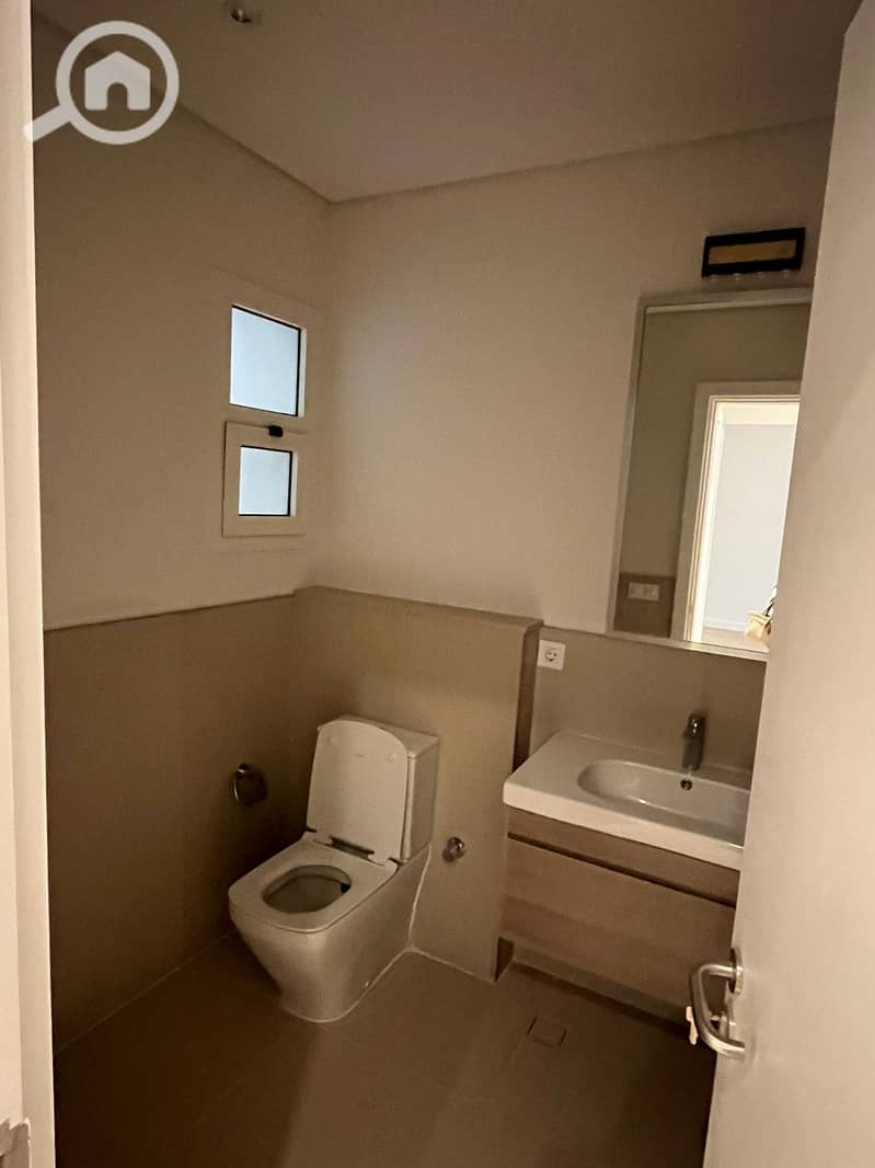 5 WhatsApp Image 2025-12-11 at 5.34. 49 PM (3). jpeg