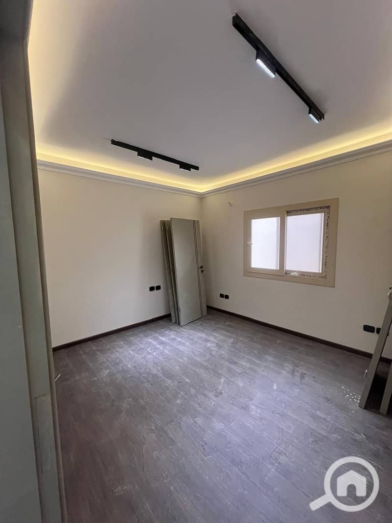 9 WhatsApp Image 2025-12-10 at 9.13. 20 AM (1). jpeg